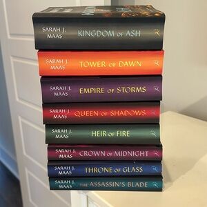 Throne of Glass series